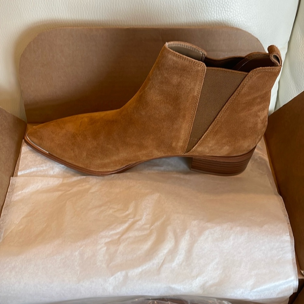 Marc Fisher LTD Women’s Mlyale Ankle Bootie